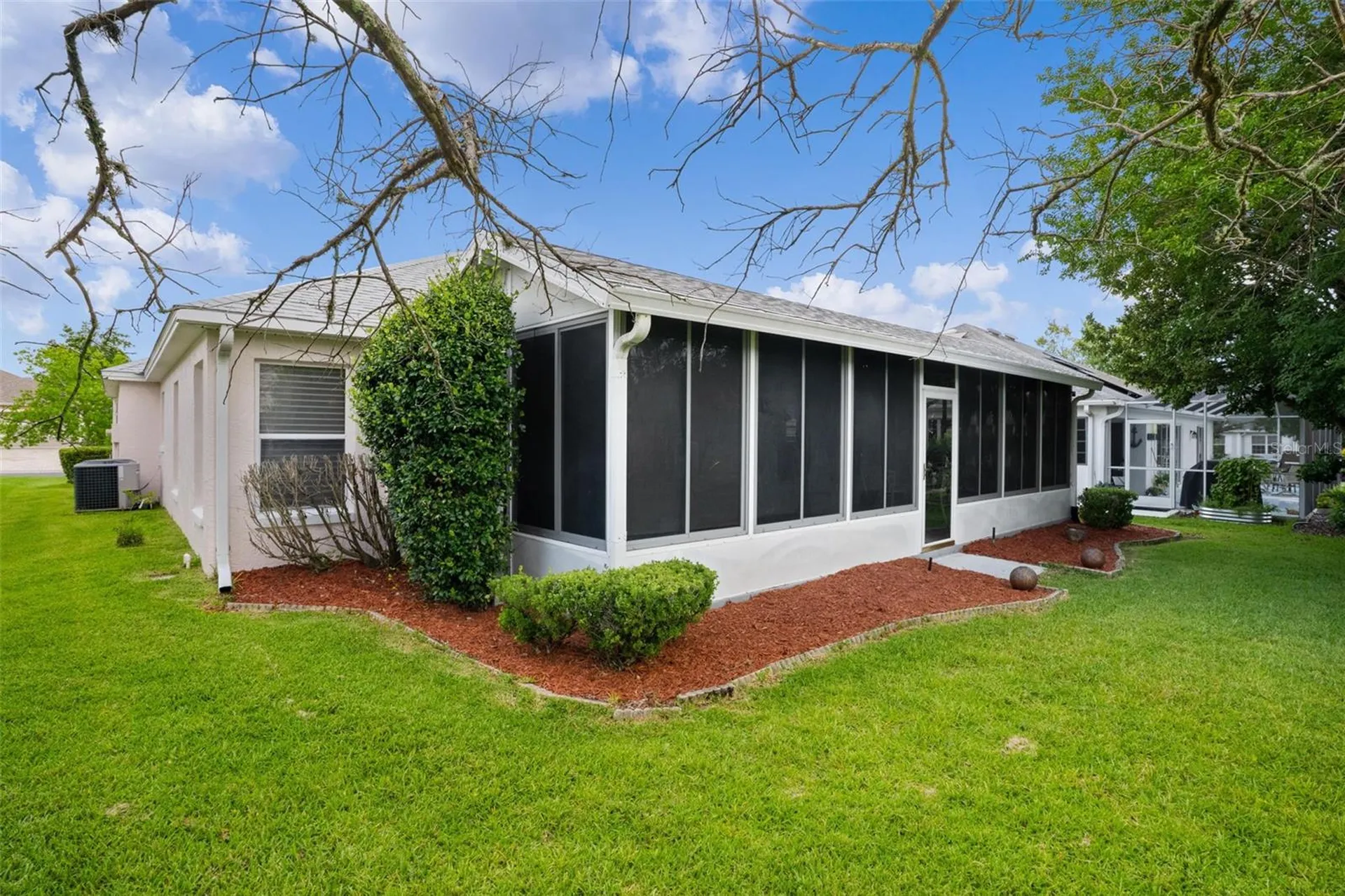 2124 Barbosa Court The Villages FL 32159