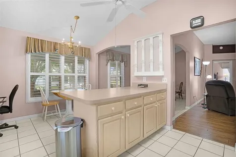 2124 Barbosa Court Lady Lake FL 32159