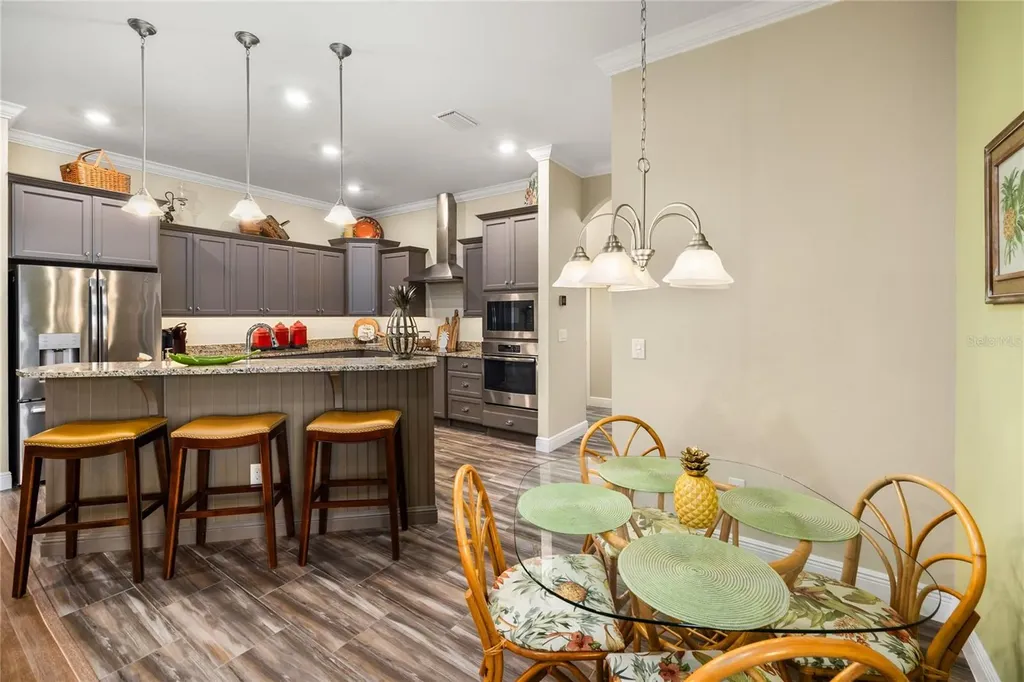 1097 Sugar Loaf Key Loop Lady Lake FL 32159