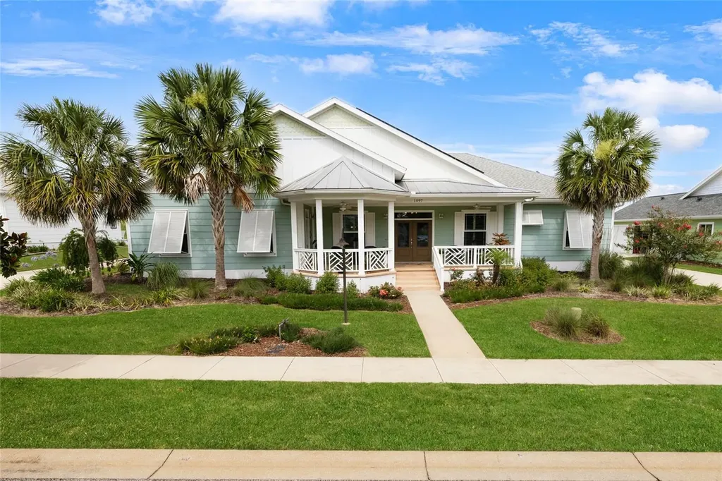 1097 Sugar Loaf Key Loop Lady Lake FL 32159