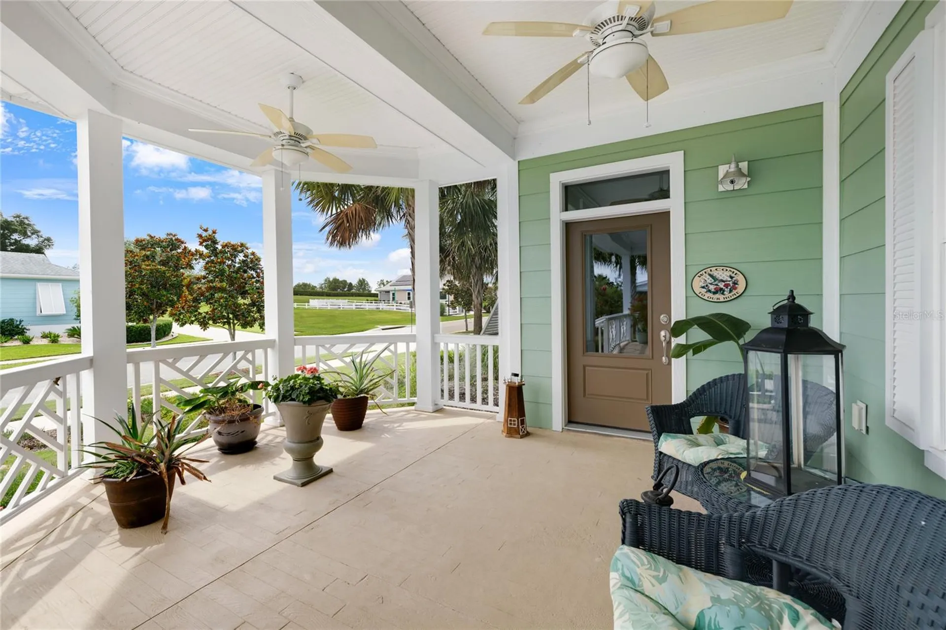 1097 Sugar Loaf Key Loop Lady Lake FL 32159