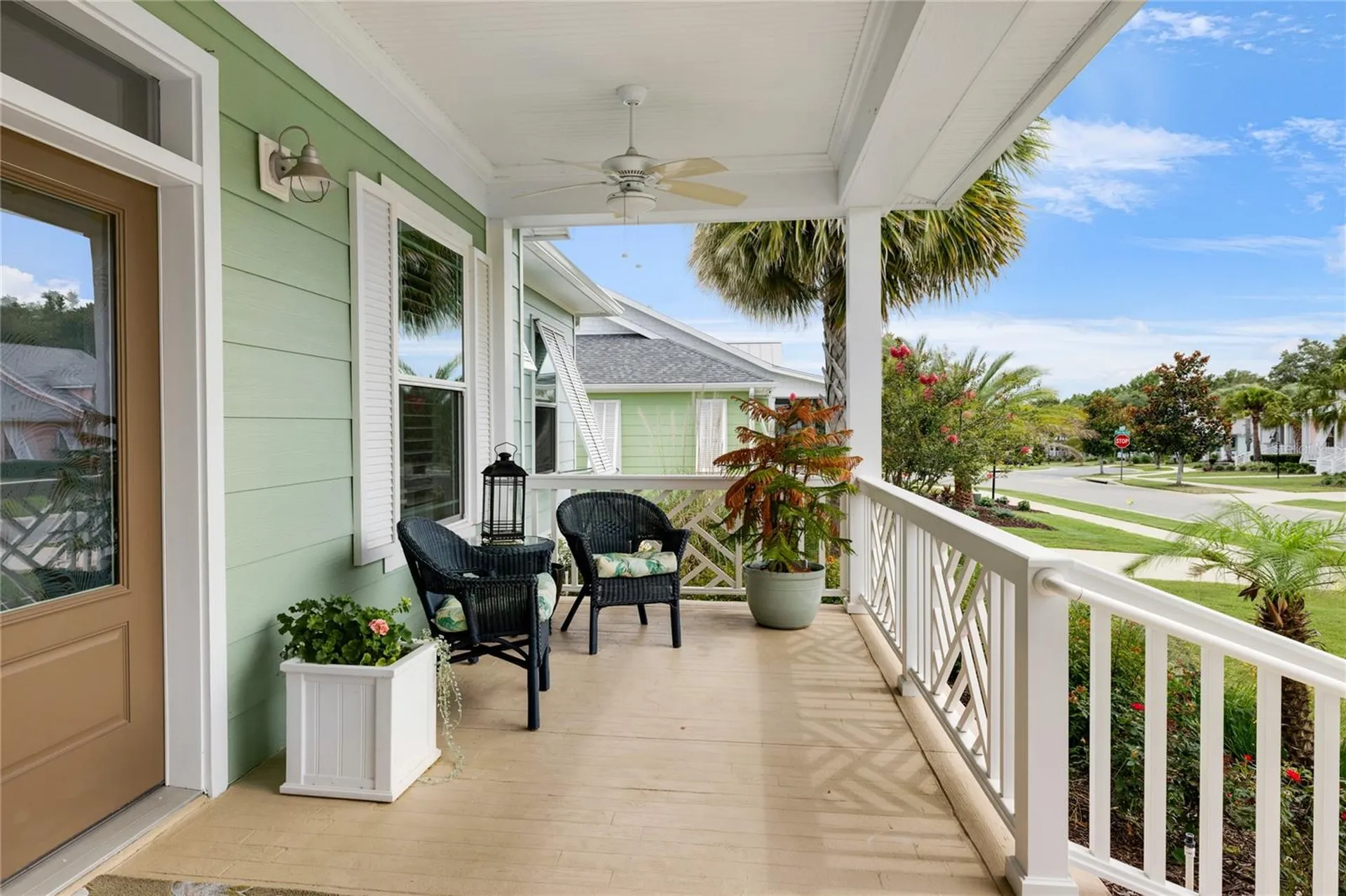 1097 Sugar Loaf Key Loop Lady Lake FL 32159