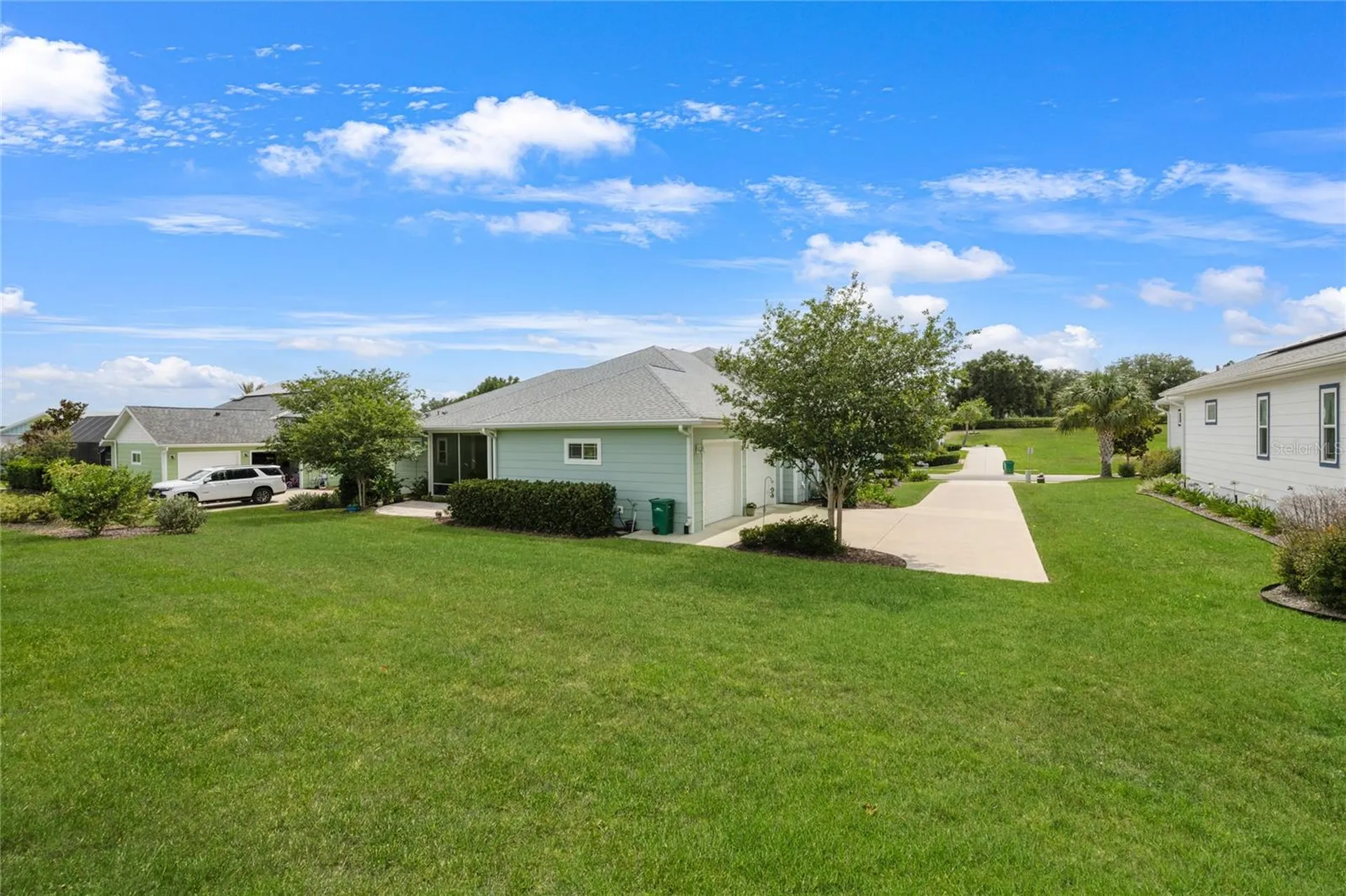 1097 Sugar Loaf Key Loop Lady Lake FL 32159