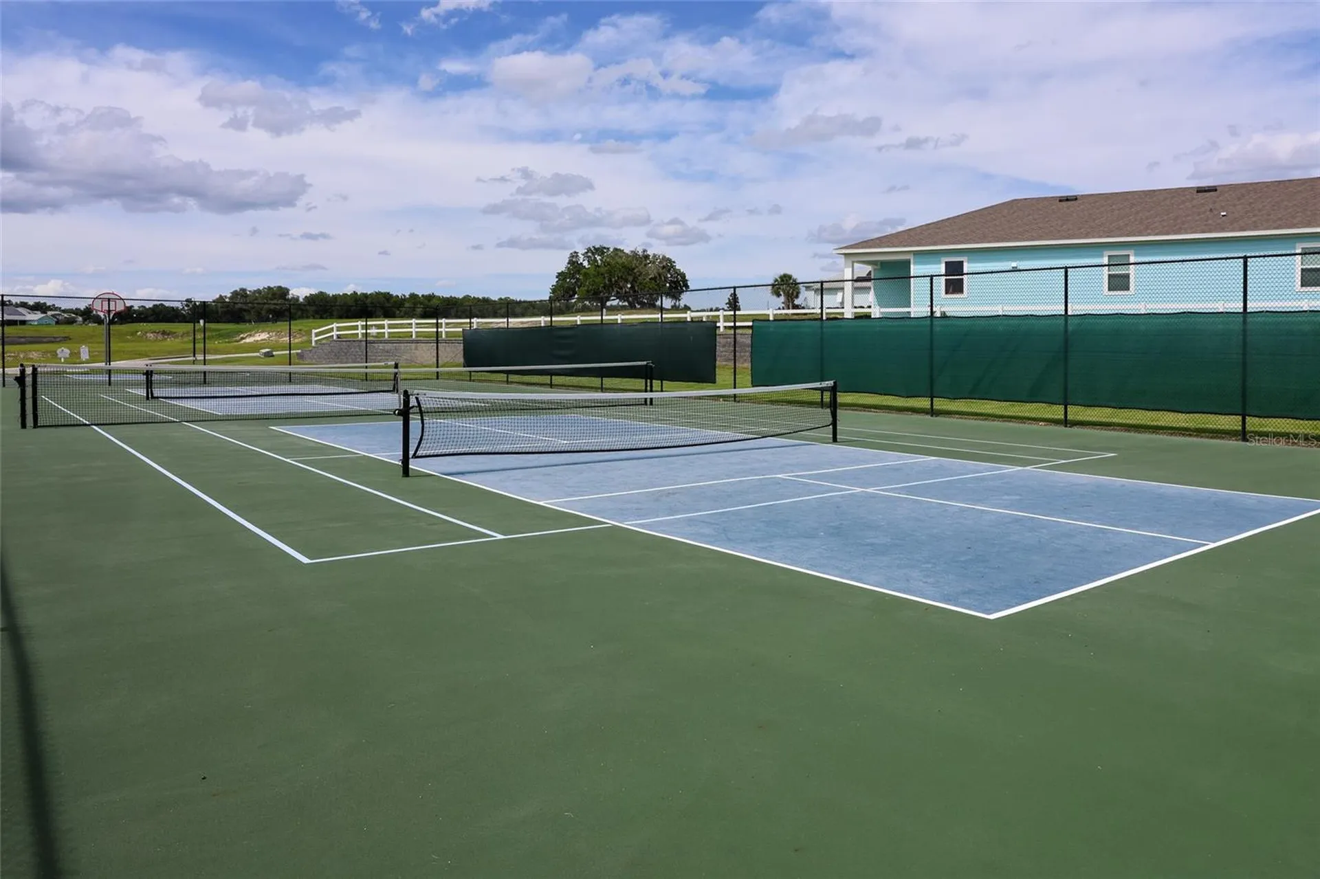 1097 Sugar Loaf Key Loop Lady Lake FL 32159