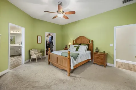 1097 Sugar Loaf Key Loop Lady Lake FL 32159