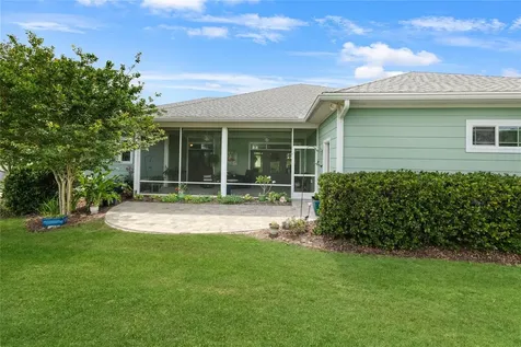 1097 Sugar Loaf Key Loop Lady Lake FL 32159