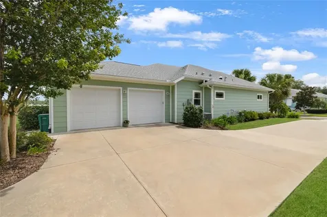 1097 Sugar Loaf Key Loop Lady Lake FL 32159
