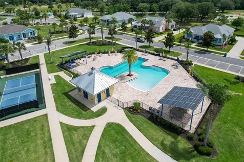 1097 Sugar Loaf Key Loop Lady Lake FL 32159