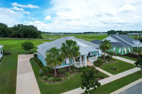 1097 Sugar Loaf Key Loop Lady Lake FL 32159