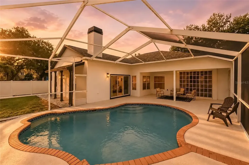 9238 Sea Oaks Court Seminole FL 33776
