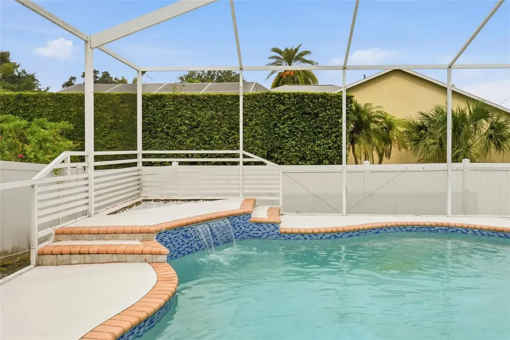9238 Sea Oaks Court Seminole FL 33776