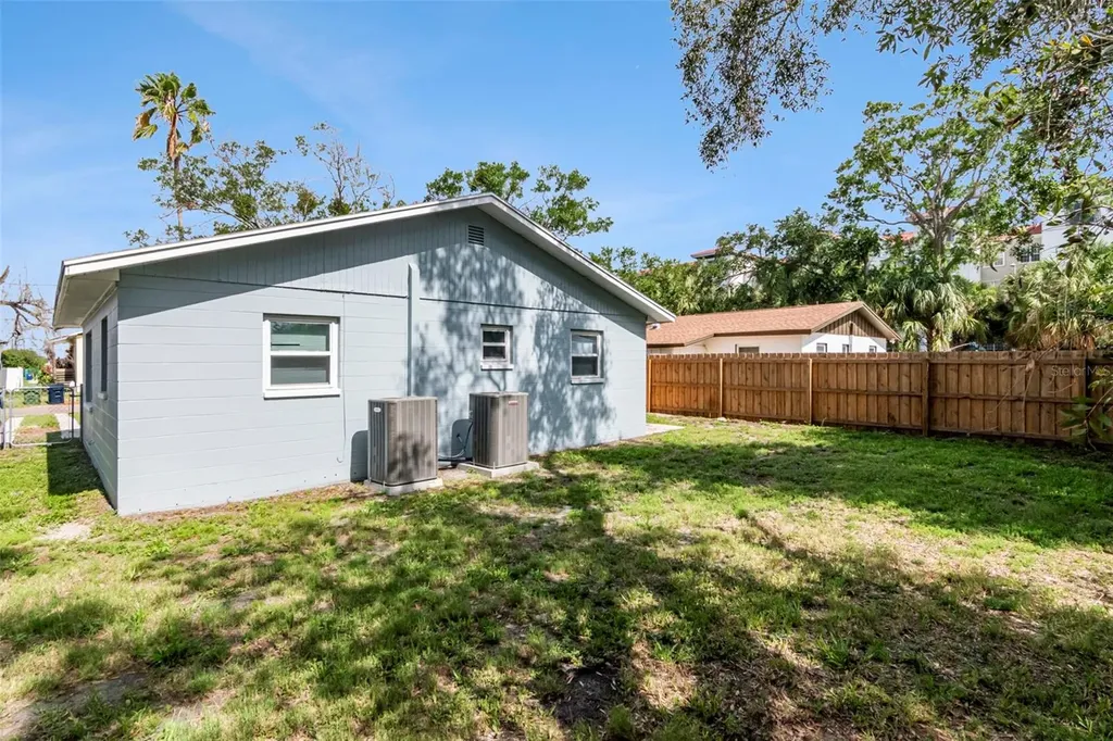6604 S Faul Street Tampa FL 33616
