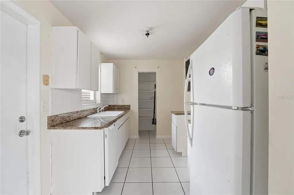 21123 Glendale Avenue Port Charlotte FL 33952