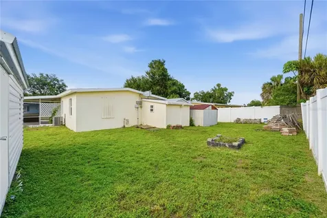 21123 Glendale Avenue Port Charlotte FL 33952