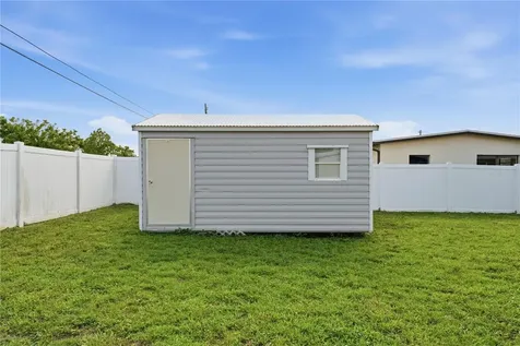 21123 Glendale Avenue Port Charlotte FL 33952