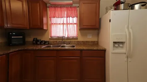 16885 SE 71st Street Ocklawaha FL 32179