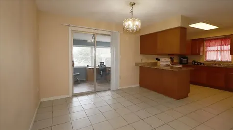 16885 SE 71st Street Ocklawaha FL 32179