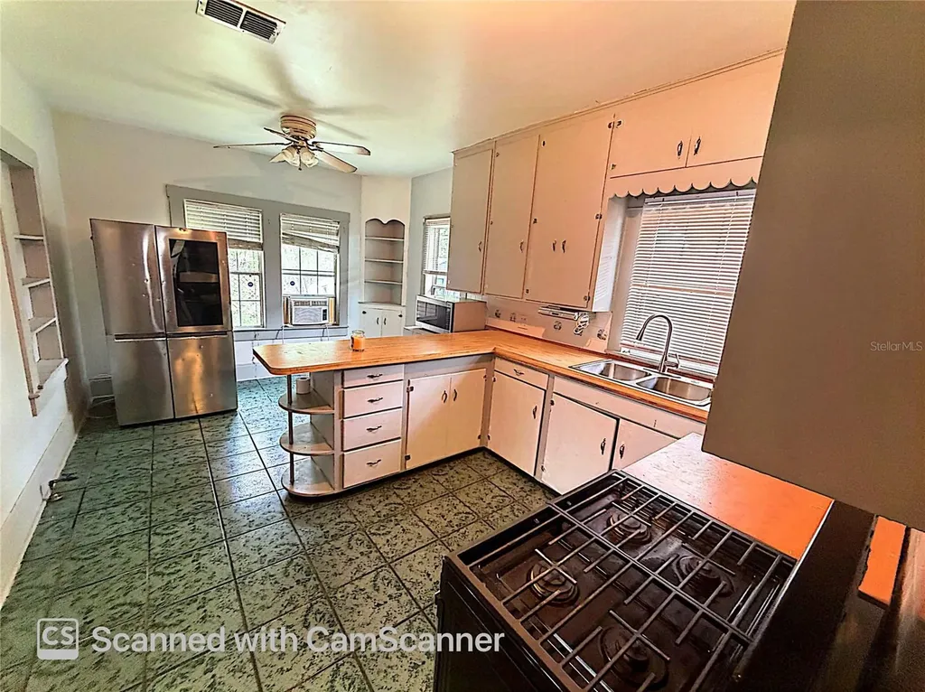 118 W Drew Street Plant City FL 33563