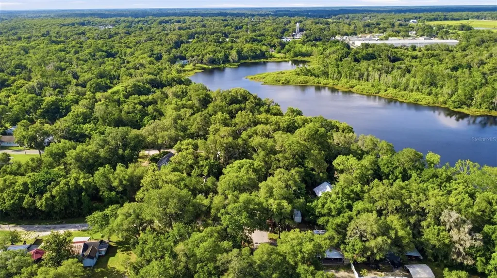 Vista Street Lake Helen FL 32744
