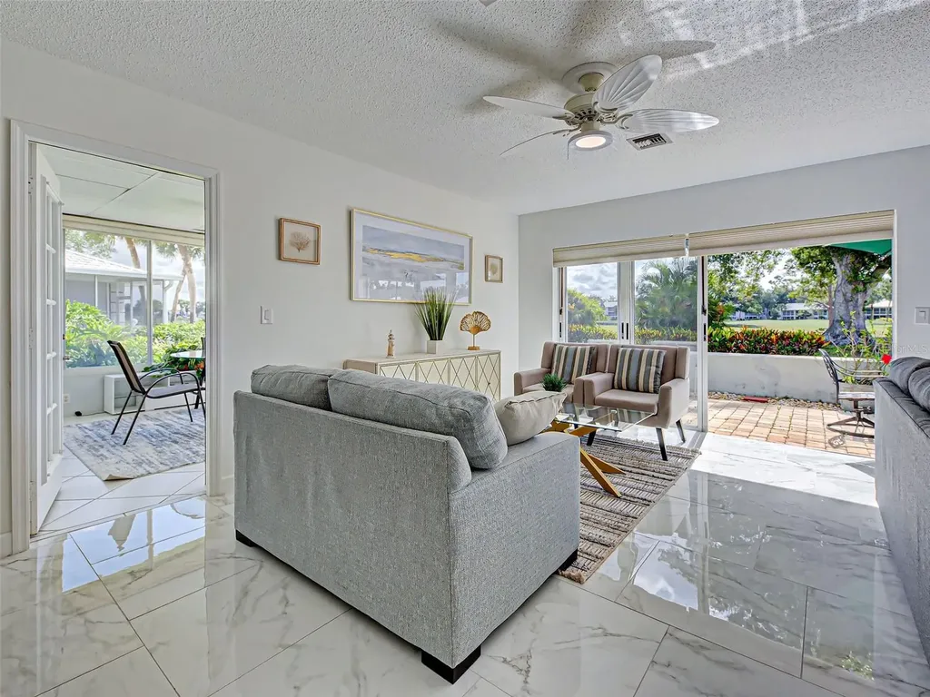 262 Cerromar Way S Venice FL 34293