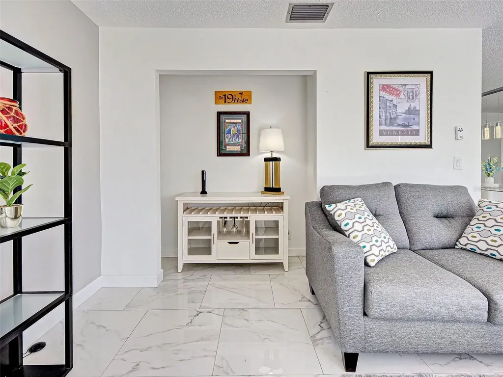 262 Cerromar Way S Venice FL 34293
