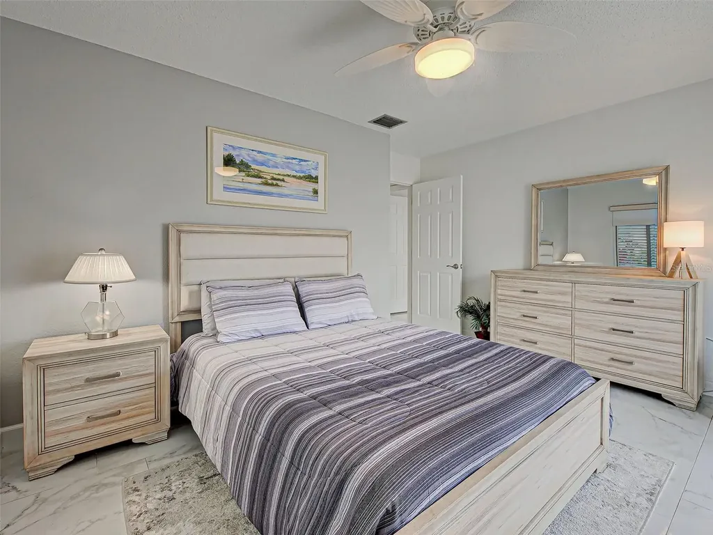 262 Cerromar Way S Venice FL 34293
