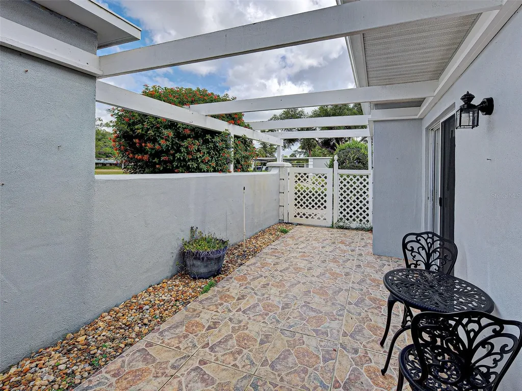 262 Cerromar Way S Venice FL 34293