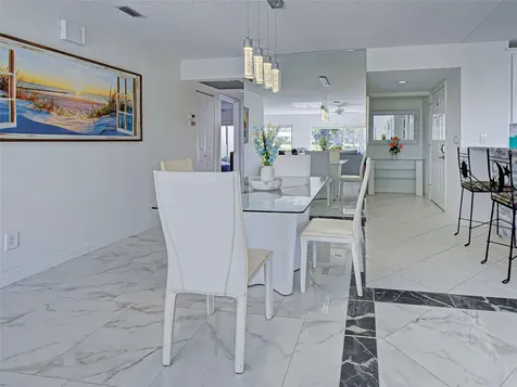 262 Cerromar Way S Venice FL 34293