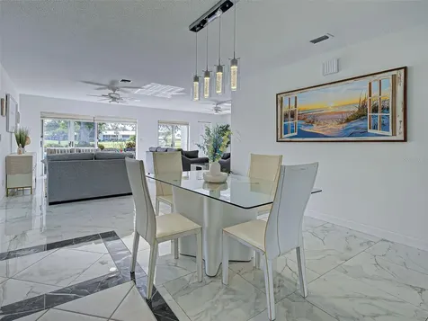 262 Cerromar Way S Venice FL 34293
