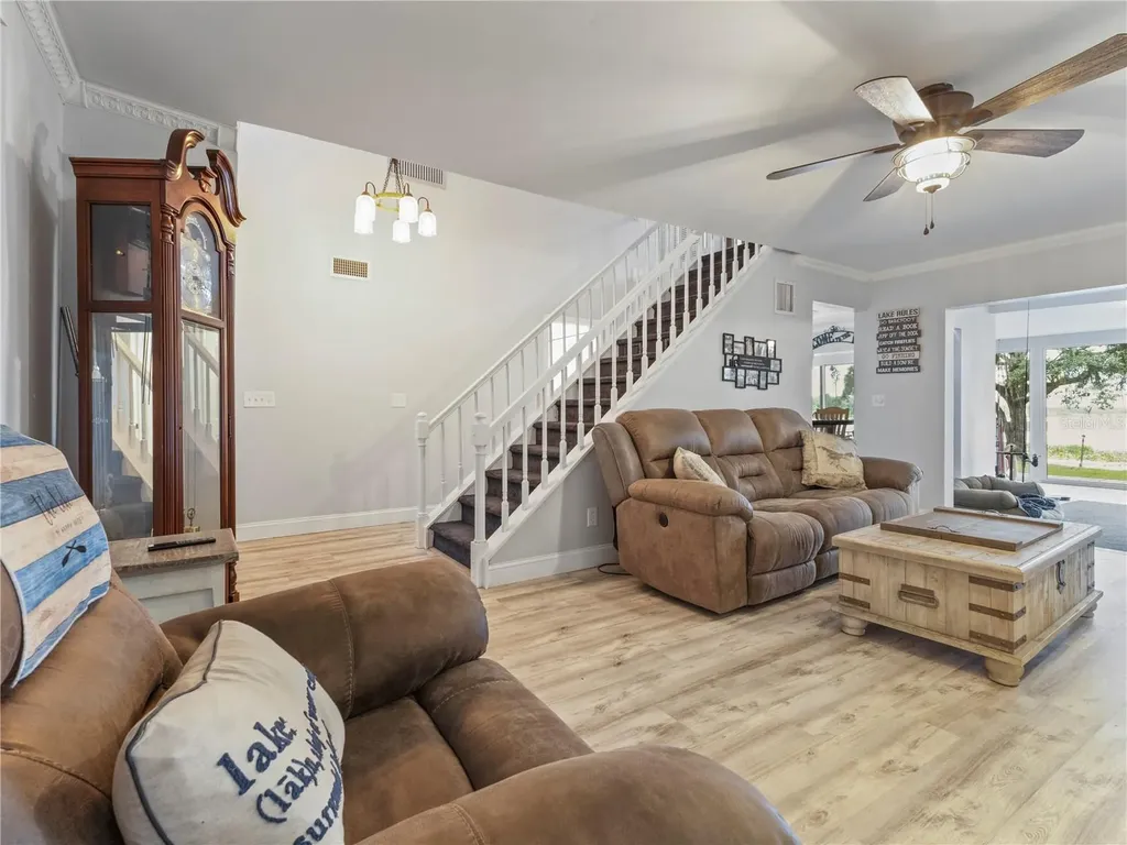 1502 Lake Josephine Drive Sebring FL 33875