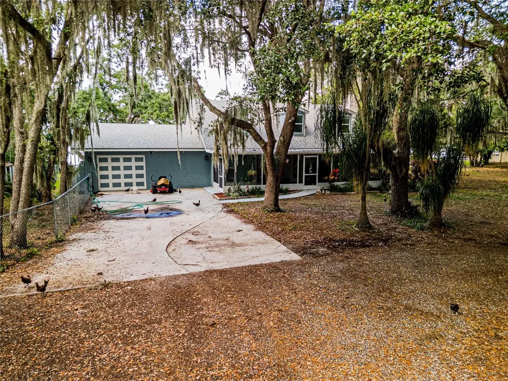 1502 Lake Josephine Drive Sebring FL 33875