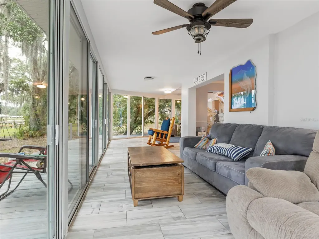 1502 Lake Josephine Drive Sebring FL 33875