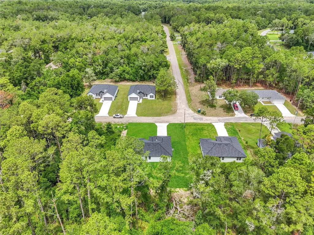 225 E Caldwell Drive Dunnellon FL 34434