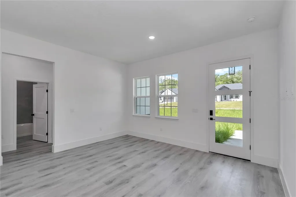 225 E Caldwell Drive Dunnellon FL 34434