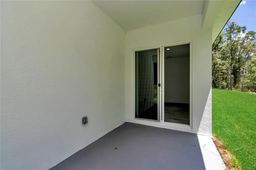 225 E Caldwell Drive Dunnellon FL 34434