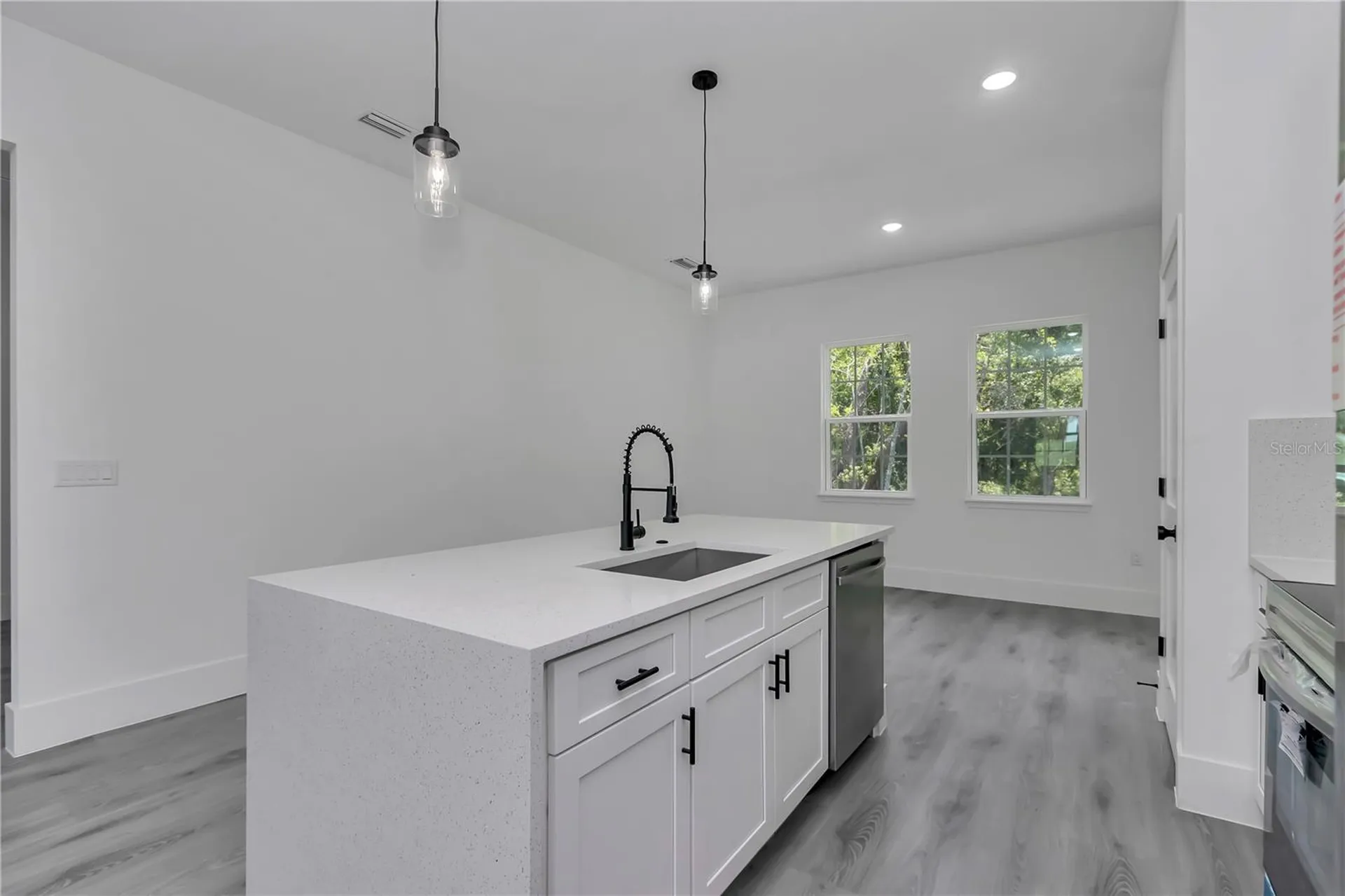 225 E Caldwell Drive Dunnellon FL 34434
