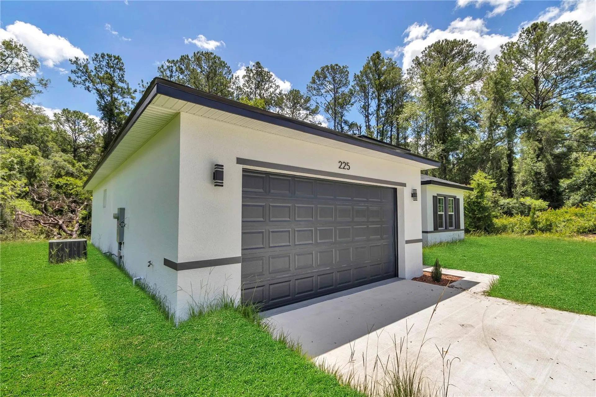 225 E Caldwell Drive Dunnellon FL 34434