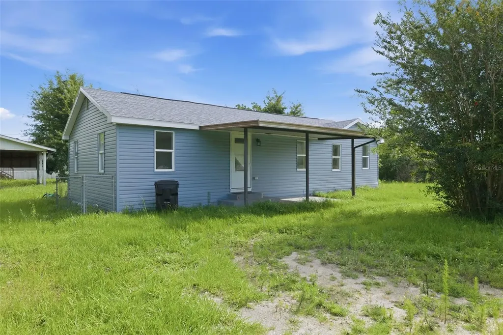 5205 E 11th Street Panama City FL 32404