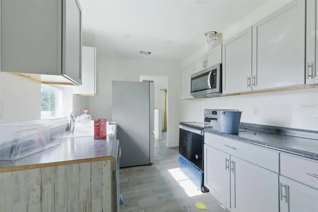 5205 E 11th Street Panama City FL 32404