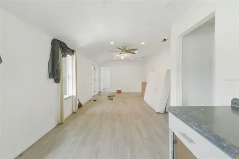 5205 E 11th Street Panama City FL 32404