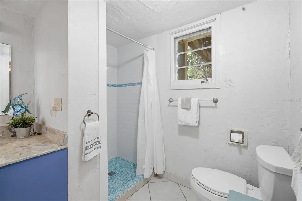 411 W 48th Street Bradenton FL 34209