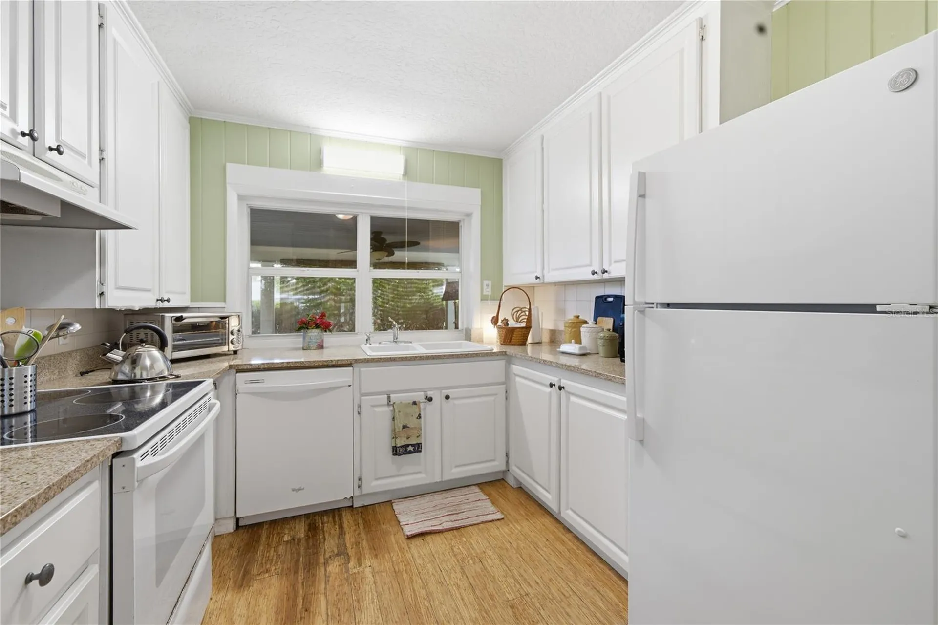 411 W 48th Street Bradenton FL 34209