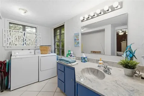 411 W 48th Street Bradenton FL 34209