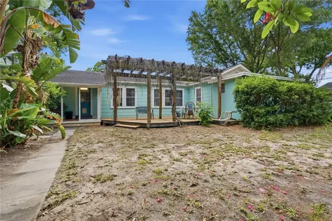 411 W 48th Street Bradenton FL 34209