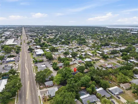 411 W 48th Street Bradenton FL 34209