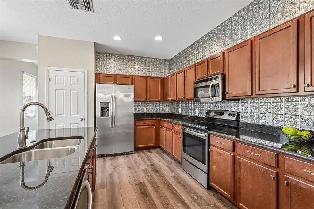 5233 Suncatcher Drive Wesley Chapel FL 33545