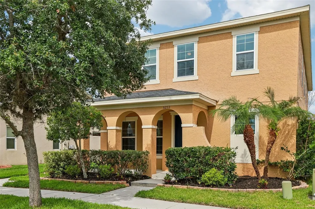 5233 Suncatcher Drive Wesley Chapel FL 33545