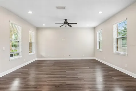 5233 Suncatcher Drive Wesley Chapel FL 33545