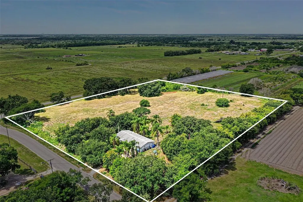 14845 Balm Road Wimauma FL 33598