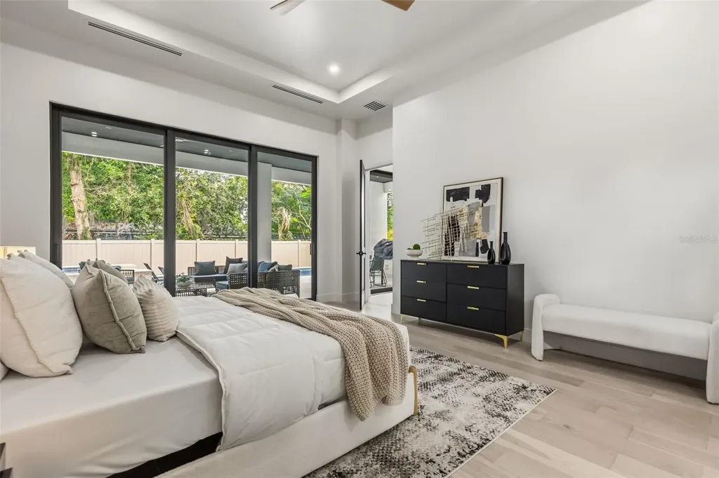 525 S Lakemont Avenue Winter Park FL 32792